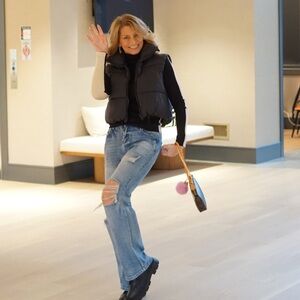 Meet your Posher, Jennifer